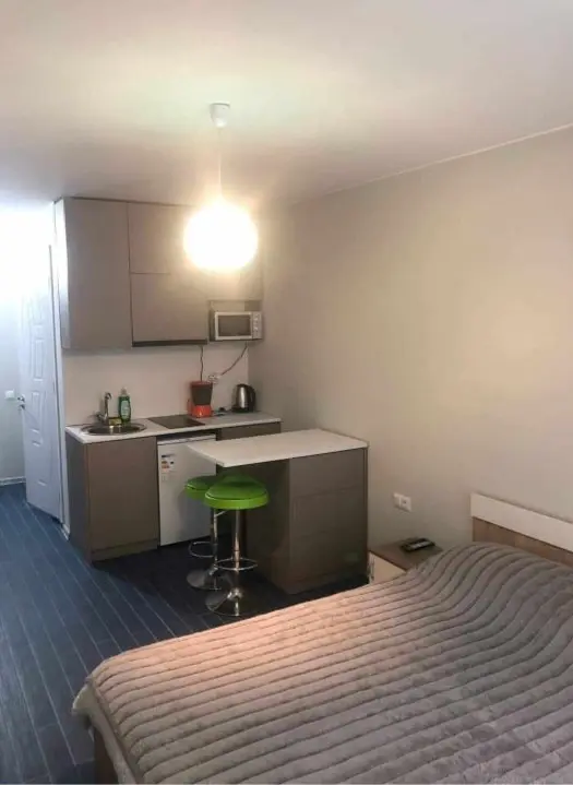 statment-img-0.43708565654176246