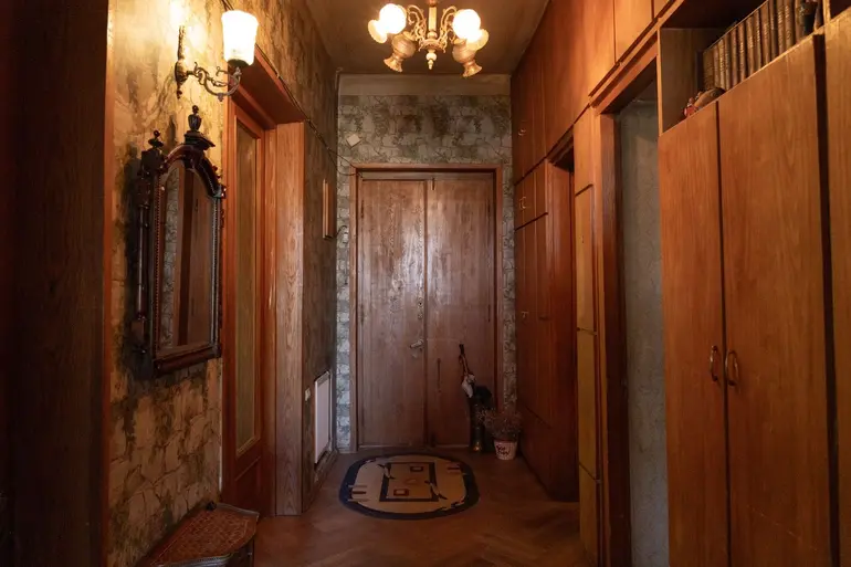 statment-img-0.7825850388419033