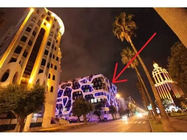 statment-img-0.49930670606345395