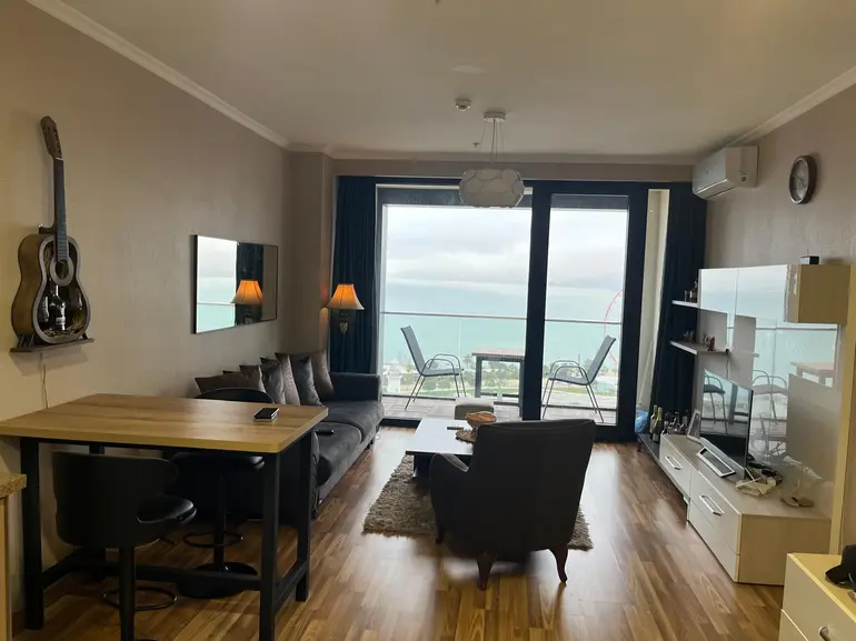 statment-img-0.6952700195275663