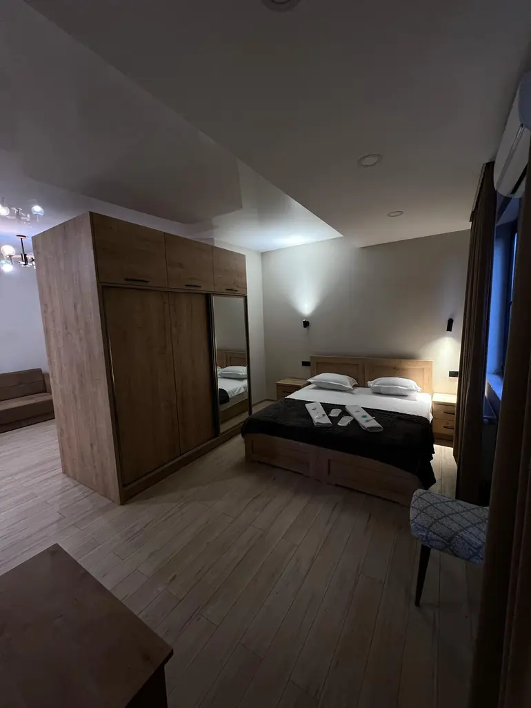 statment-img-0.6675396214769802