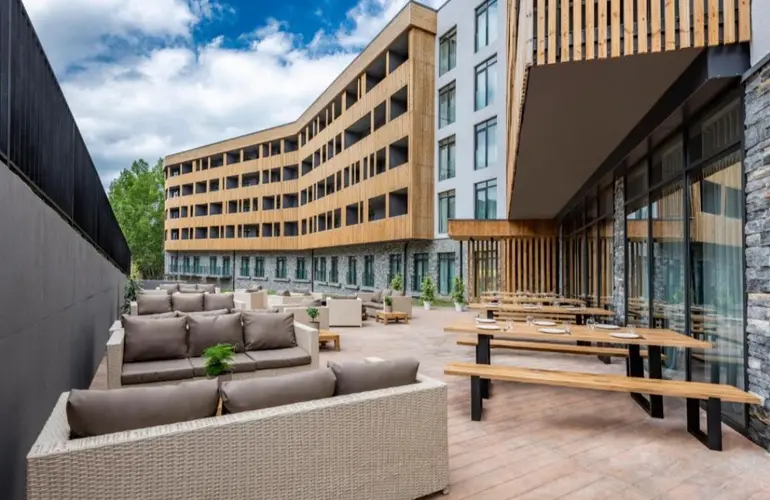 statment-img-0.9369429155832845