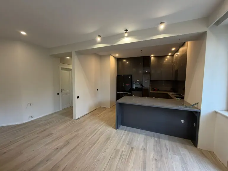 statment-img-0.38227905037832