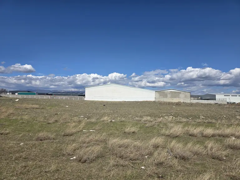 statment-img-0.16757213022235362