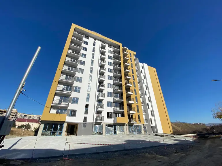 Universal commercial area for rent in didi digomi